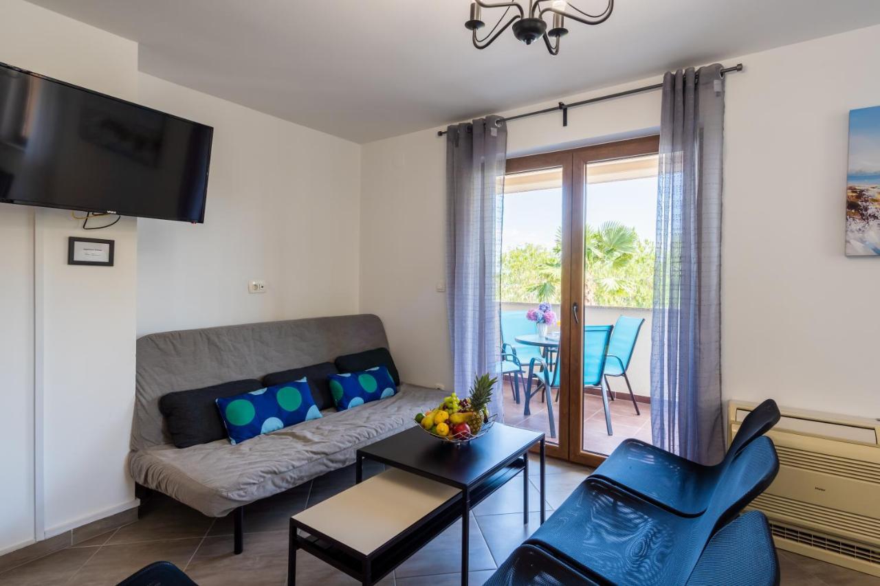 Downtown Apartment Helena Opatija Buitenkant foto