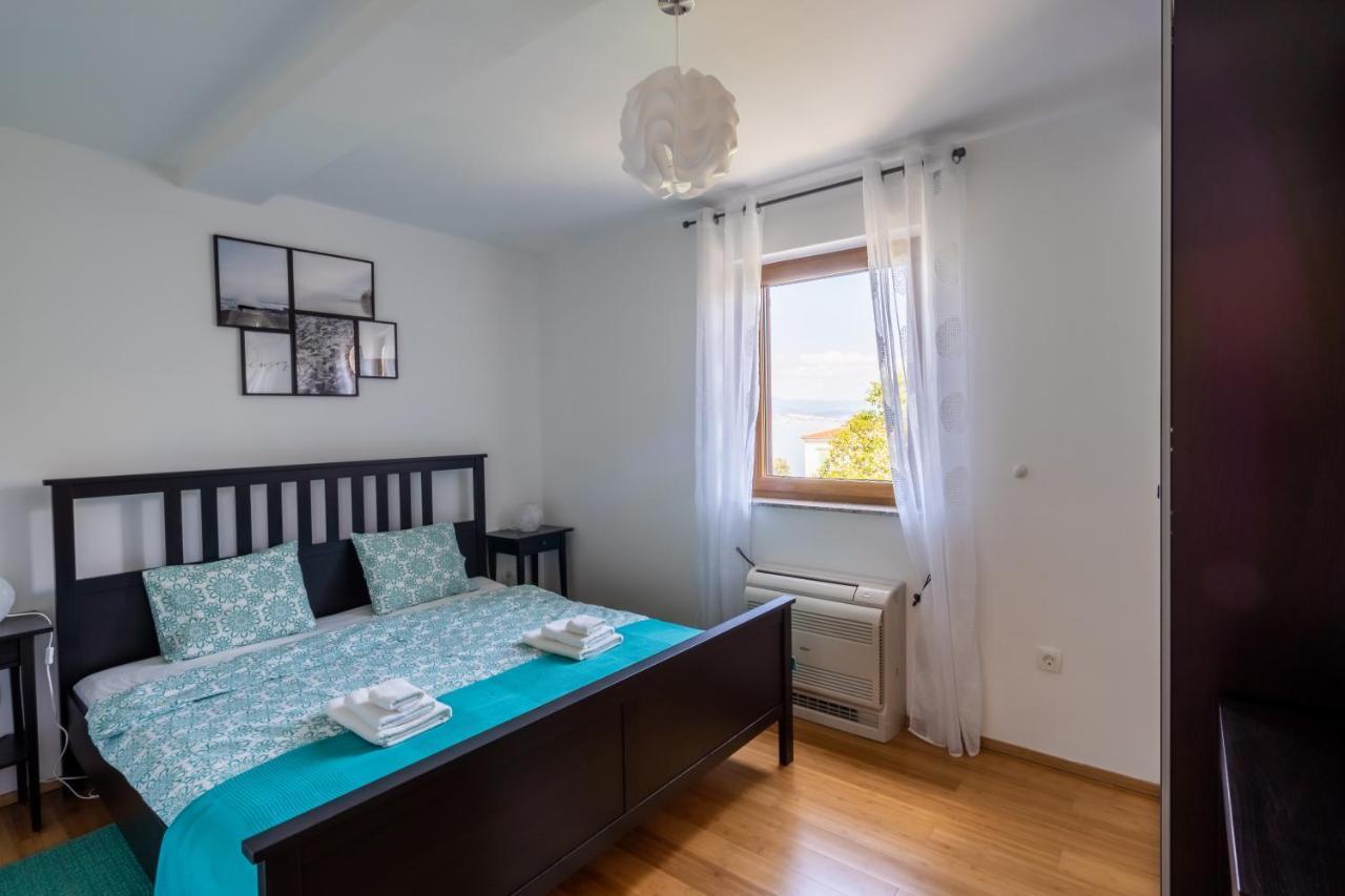 Downtown Apartment Helena Opatija Buitenkant foto