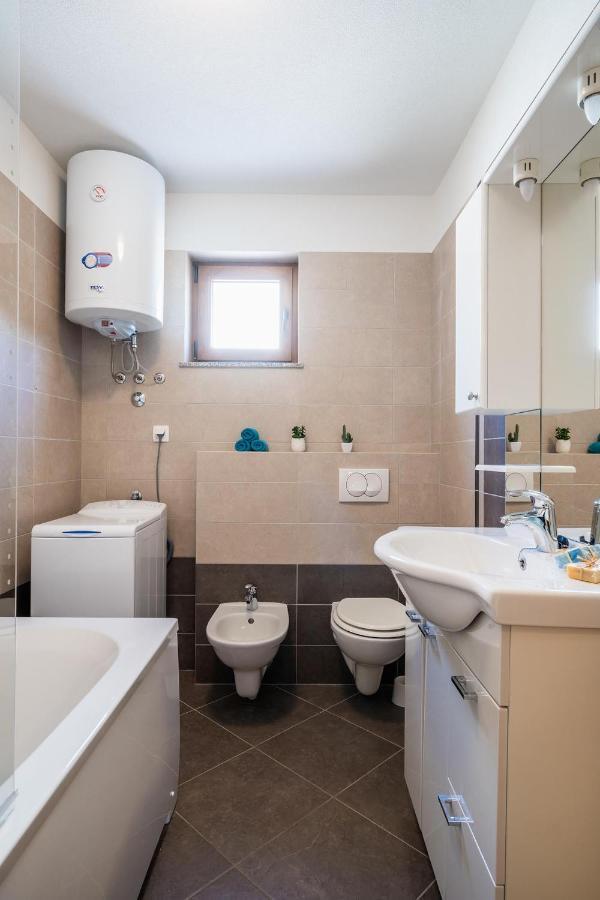 Downtown Apartment Helena Opatija Buitenkant foto