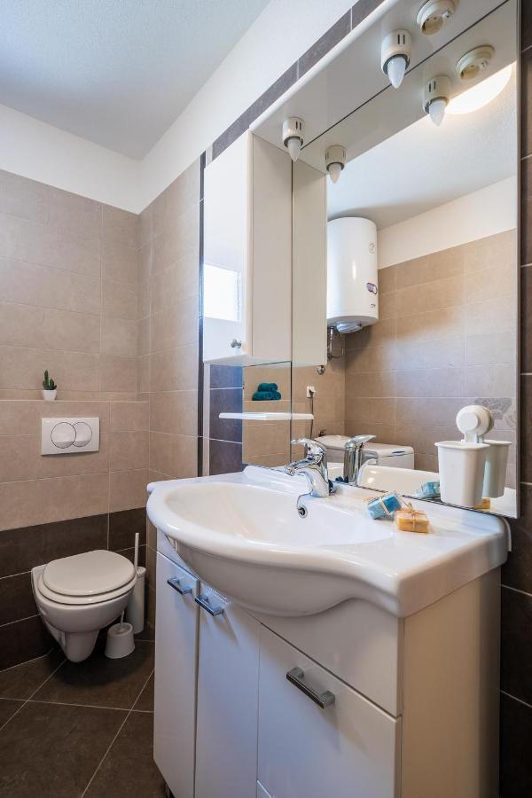 Downtown Apartment Helena Opatija Buitenkant foto